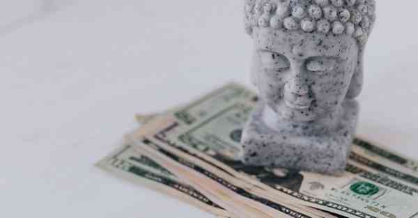 云鲸智能上下水机器人海洋探索的智慧引擎