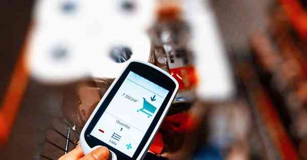 AI绘画亚洲人单眼皮（亚裔单眼皮）