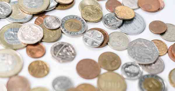 牧场饲喂智能机器人 自动牧场