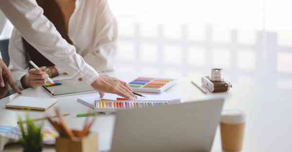 AI绘画亚洲人单眼皮（亚裔单眼皮）