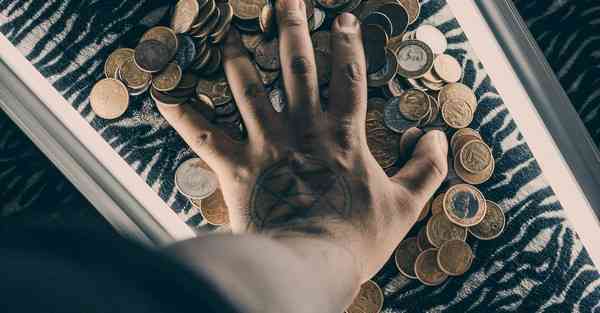 牧场饲喂智能机器人 自动牧场