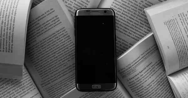 牧场饲喂智能机器人 自动牧场