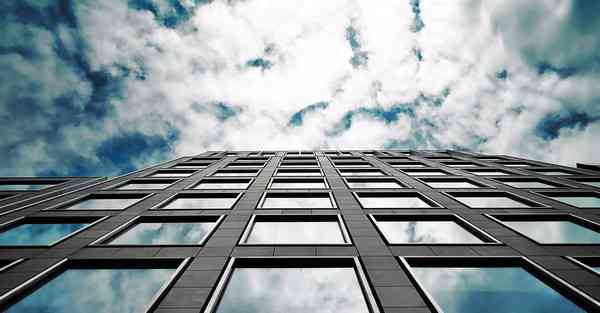 大数据决策中心：数据驱动下的智慧决策