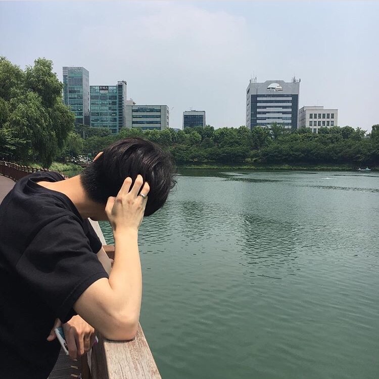 成昌荔奇