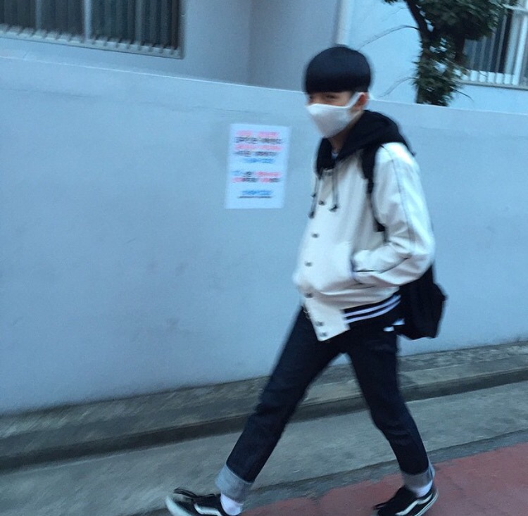翁舒静有