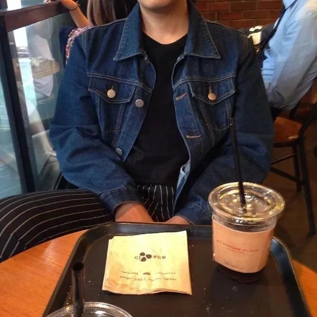 殷斌娴松