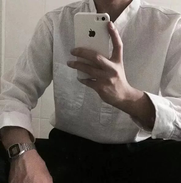 毕蓓星芸
