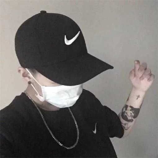 柏淑佳士